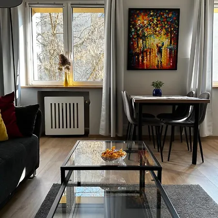 Cicha Z Parkingiem, Wifi, Self-check In, Galeria Handlowa Апартаменты Катовице