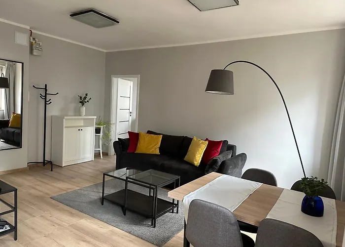 公寓 Cicha Z Parkingiem, Wifi, Self-check In, Galeria Handlowa