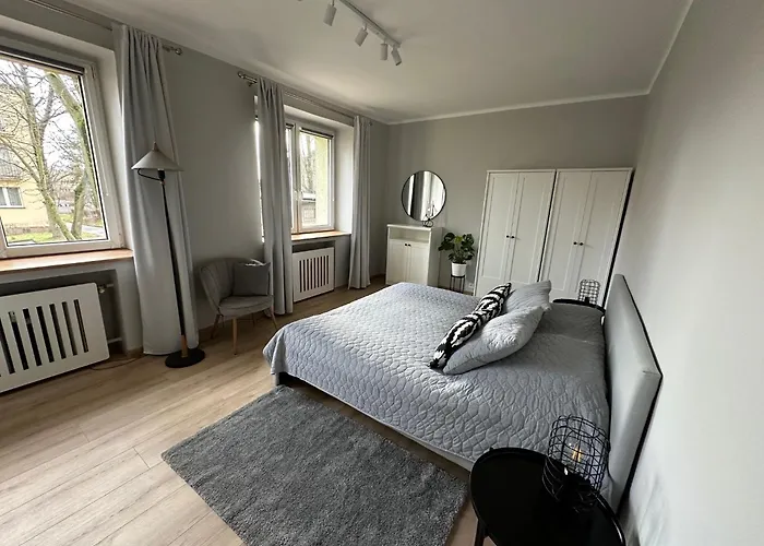 Appartement Cicha Z Parkingiem, Wifi, Self-check In, Galeria Handlowa *